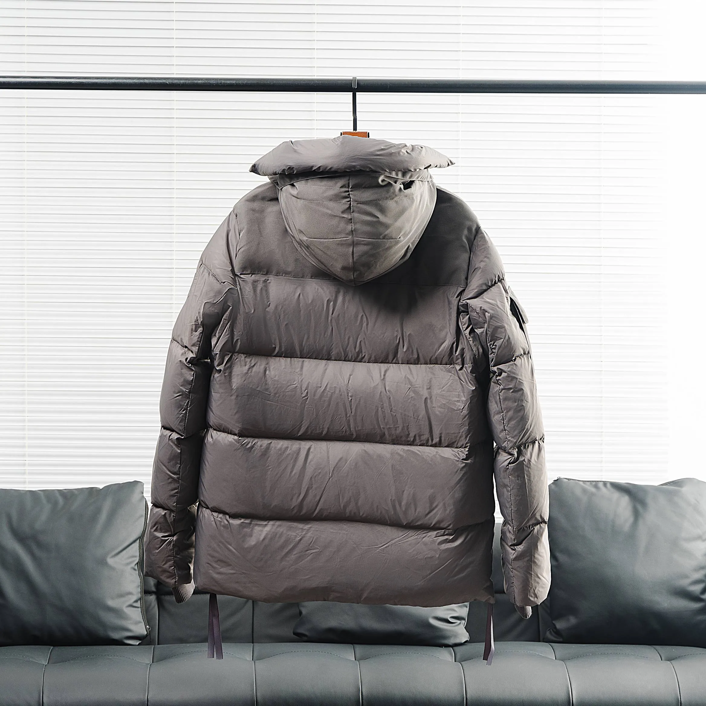 P1160 2058MW Paradigm Expedition Parka-WD Men's Gray Size: XS S M L XL XXL.
